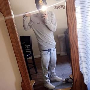 Meet your Posher, Jonny